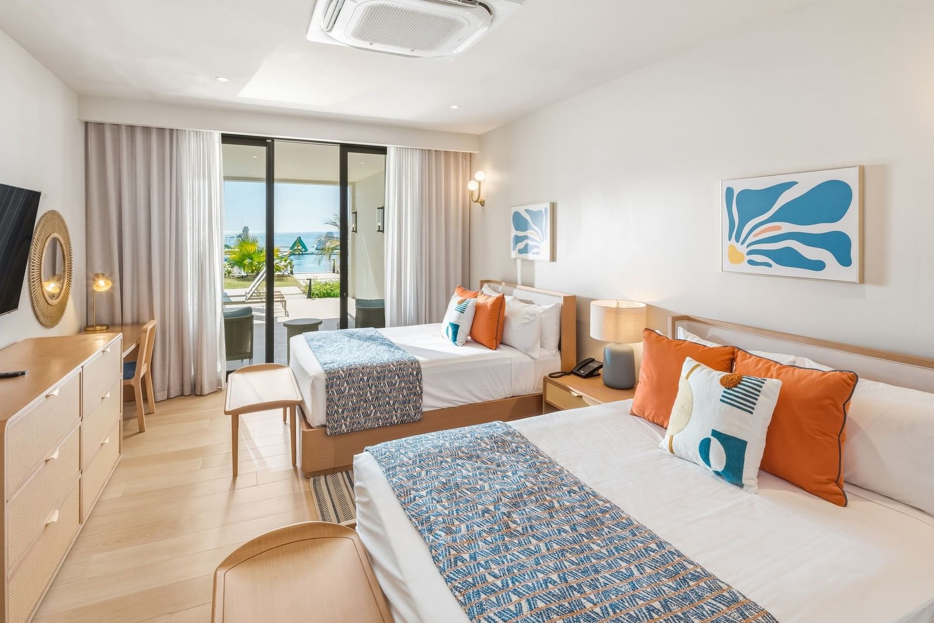 Sapphire Sands beachfront suites on Reduit Beach, Saint Lucia